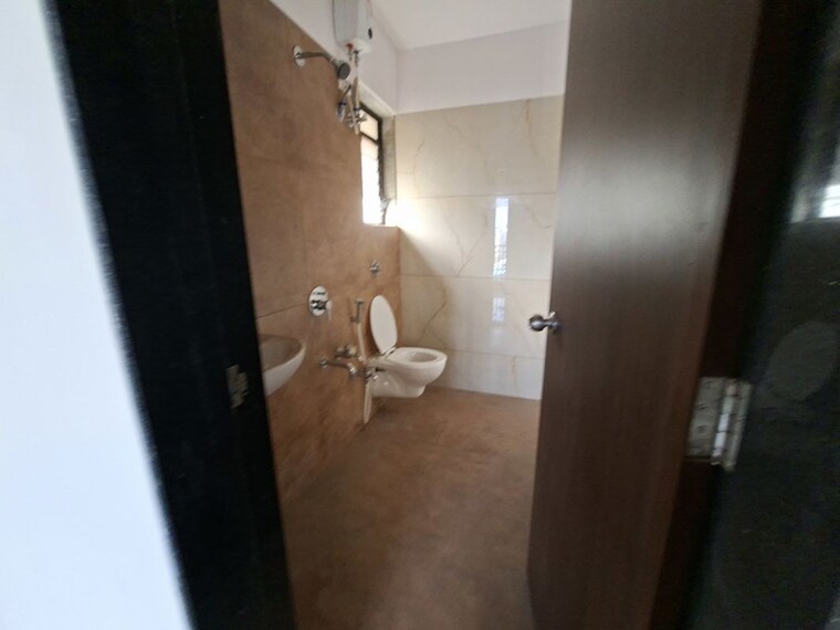 Bathroom, kipl-morya 1 Bedroom 700 Sq.Ft. Apartment In Kasarvadavali Thane 10255745