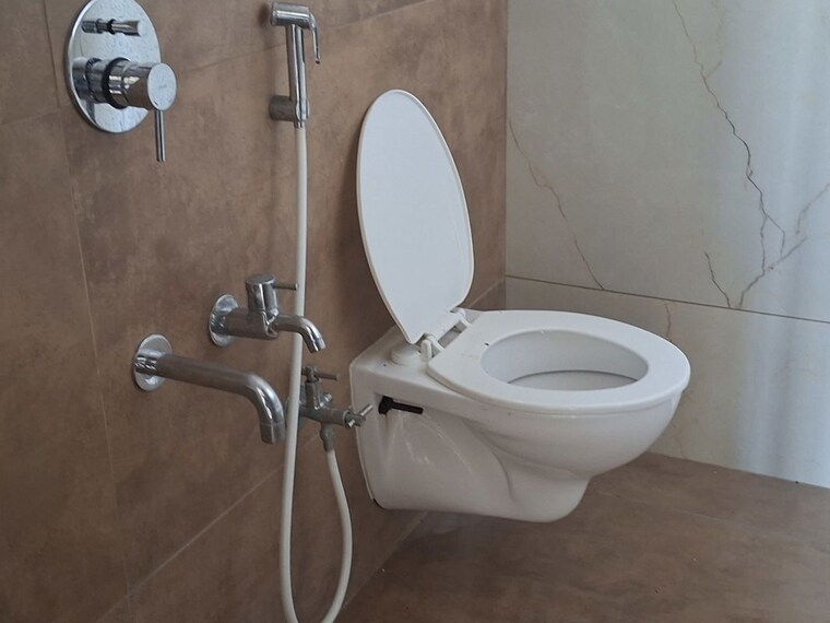 Bathroom, vihang-valley-phase-2 1 Bedroom 700 Sq.Ft. Apartment In Kasarvadavali Thane 10255751