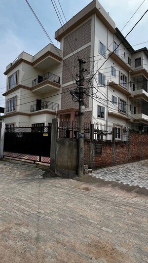 2 BHK Independent House For Rent in Sawkuchi