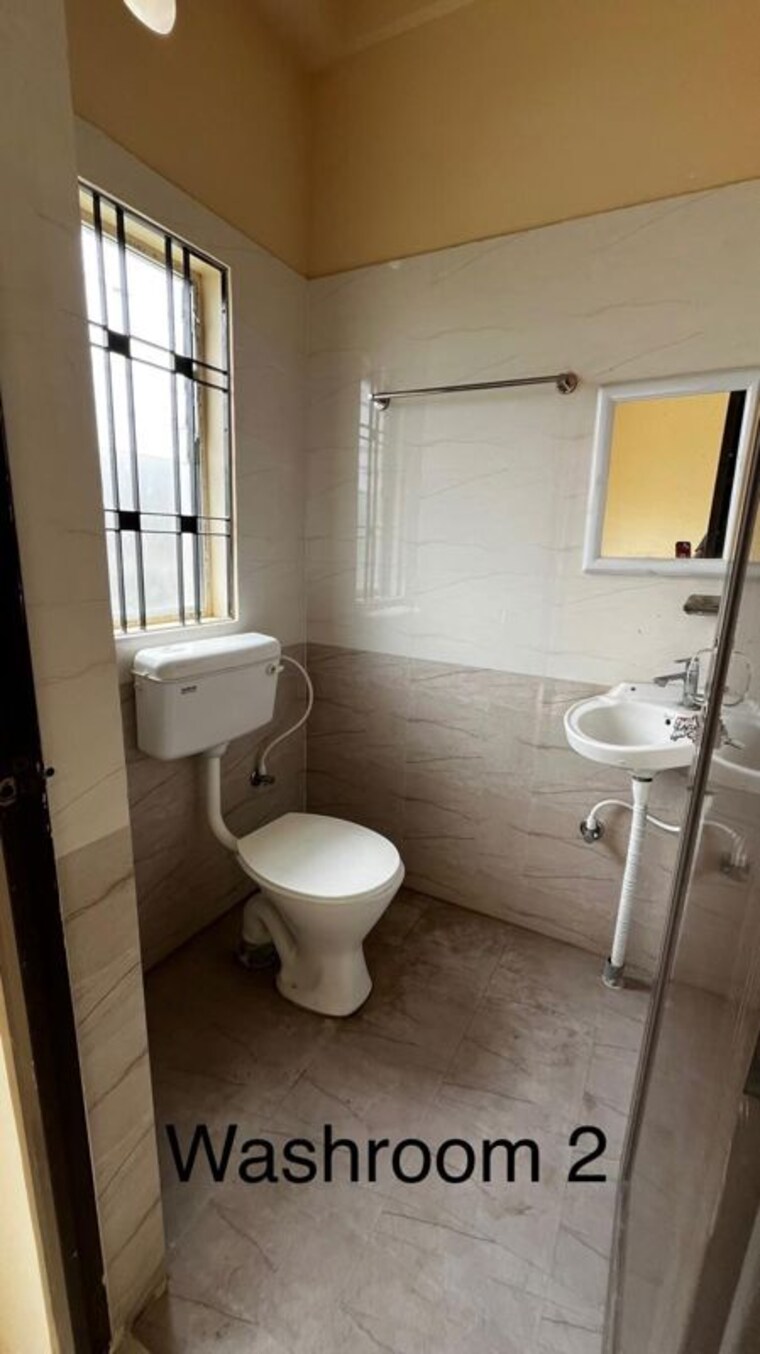 Bathroom, sawkuchi 2 Bedroom 1600 Sq.Ft. Independent House In Sawkuchi Guwahati 10255693