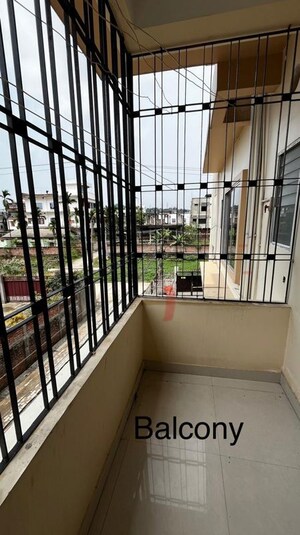 Balcony in 2 BHK Independent House at Sawkuchi – for Rent