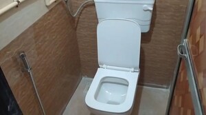 Bathroom in 1 RK Apartment at Prabhadevi CHS, Prabhadevi – for Rent