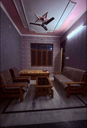 3 BHK Apartment For Rent in The Mall Avenue