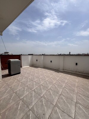 Balcony in 1 BHK Builder Floor at Saket – for Rent