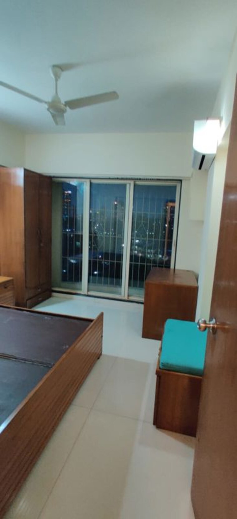 Living Room, geetanjali-chsl 3 Bedroom 1100 Sq.Ft. Apartment In Bandra East Mumbai 10255861