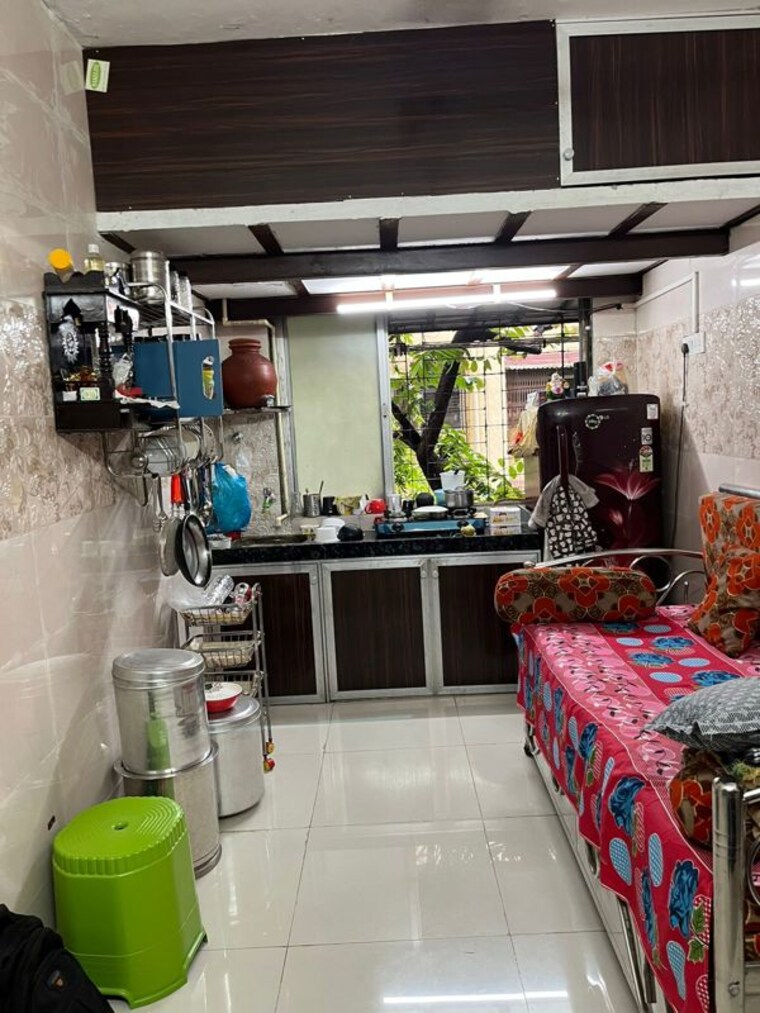  Parking, sangam-apartments 1 RK 250 Sq.Ft. Apartment In Andheri West Mumbai 10255867