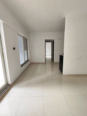 Living Room in 2 BHK Apartment at Erandavane CHS, Erandwane – for Rent