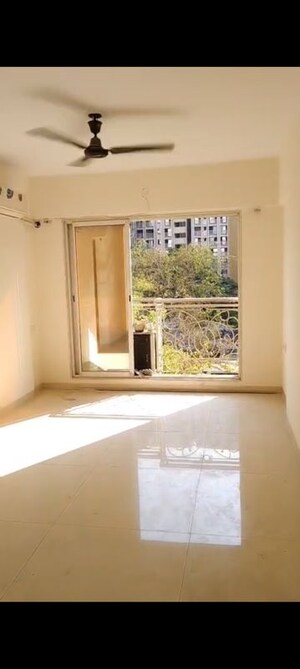 Room in 2 BHK Apartment at Sayba Heritage, Kurla East – for Rent