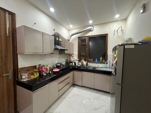Kitchen in 1 BHK Builder Floor at Sector 59 – for Rent