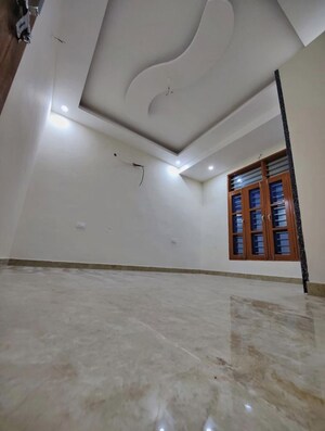 Room in 2 BHK Builder Floor at Rajeshwar Nagar Phase 1 – for Rent