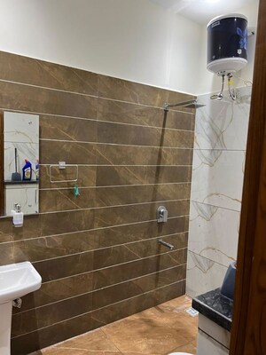 Bathroom in 1 BHK Builder Floor at Sector 78 – for Rent