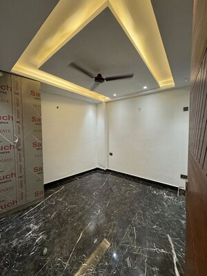 Bedroom in 1 BHK Apartment at Saket – for Rent