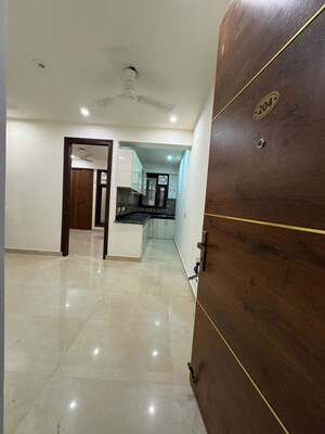 Room in 1 BHK Builder Floor at Chattarpur – for Rent