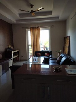 3 BHK + Pooja Room Villa For Rent in Govind Vihar