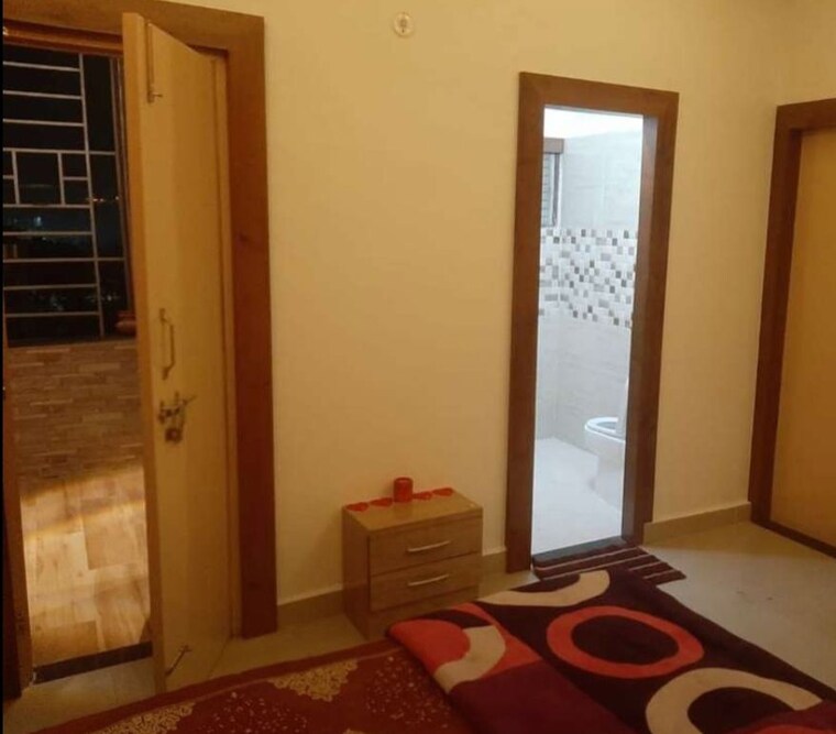 Bedroom, vikash khand 3 Bedroom 1400 Sq.Ft. Apartment In Vikash Khand Lucknow 10255941