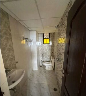 Bathroom in 3 BHK Apartment at Vikash Khand – for Rent