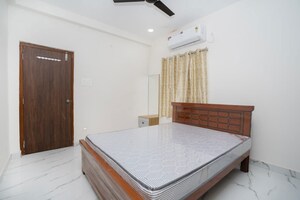 Bedroom in 2 BHK Apartment at Manikonda – for Rent