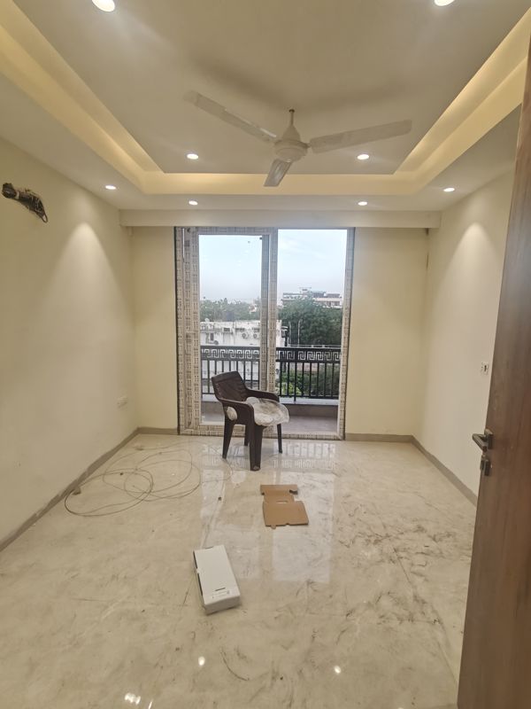 3 BHK + Pooja Room,Servant Room,Study Room,Extra Room Builder Floor For Rent in Ansal Plaza Sector-23