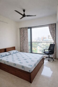 2 BHK Apartment For Rent in Dosti Eastern Bay