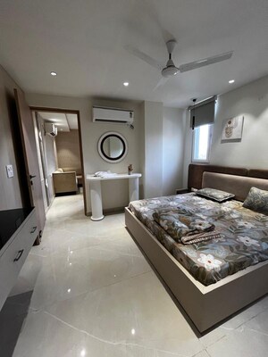 Bedroom in 1 BHK Builder Floor at Kulhan – for Rent
