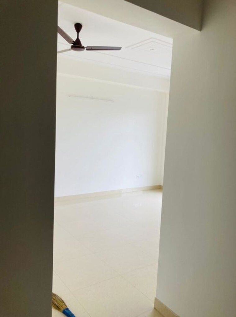 Room, awho-apartments 3 Bedroom 2500 Sq.Ft. Builder Floor In Sector 22 Gurgaon 10255990