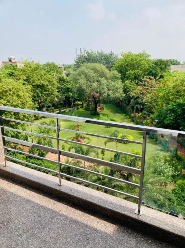 Balcony, awho-apartments 3 Bedroom 2500 Sq.Ft. Builder Floor In Sector 22 Gurgaon 10255990