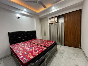 Bedroom in 1 BHK Apartment at Saket – for Rent