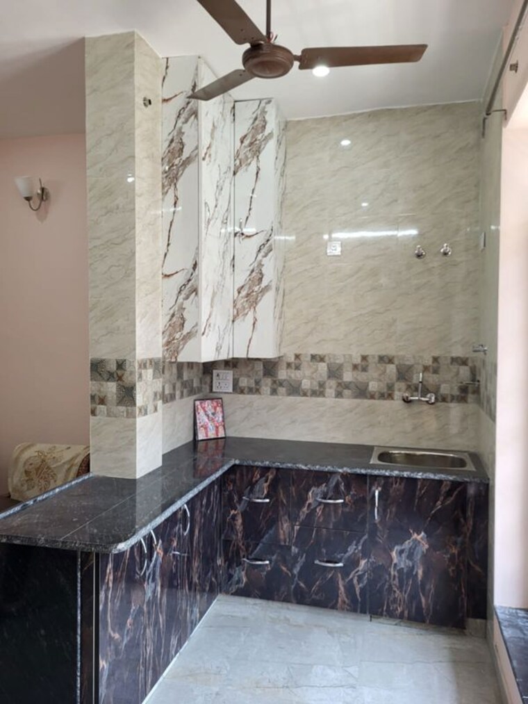 Kitchen, aman vihar 2 Bedroom 2050 Sq.Ft. Independent House In Aman Vihar Dehradun 10256001