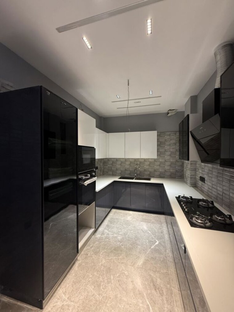 Kitchen, lajpat nagar 3 Bedroom 1800 Sq.Ft. Builder Floor In Lajpat Nagar Delhi 10256005