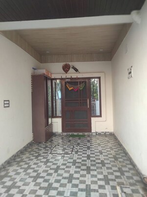 Room in 3 BHK Independent House at Kulhan – for Rent