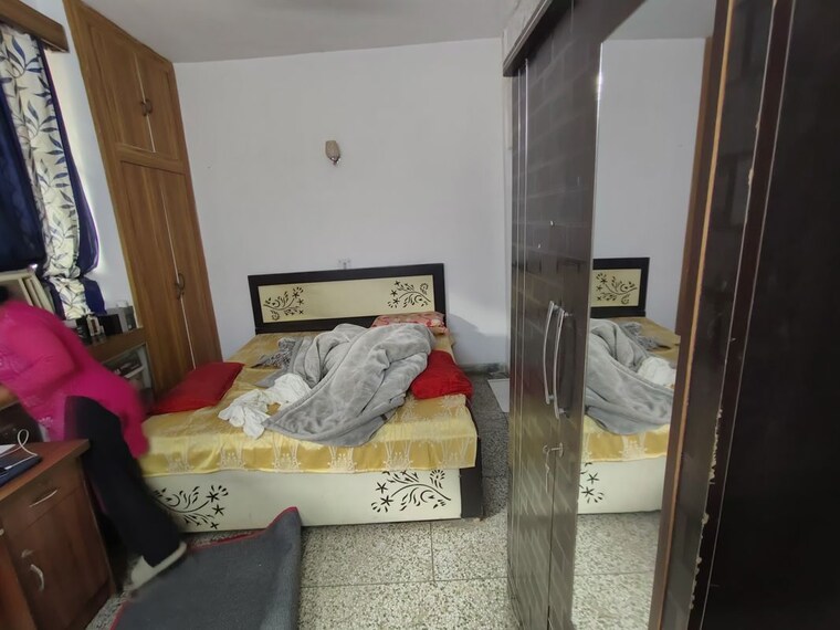 Bedroom, malviya nagar 2 Bedroom 100 Sq.Yd. Builder Floor In Malviya Nagar Delhi 10256012