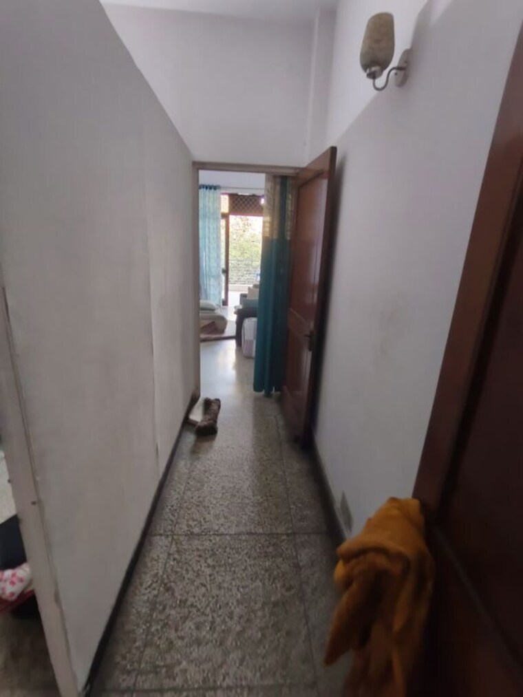 undefined, malviya nagar 2 Bedroom 100 Sq.Yd. Builder Floor In Malviya Nagar Delhi 10256012