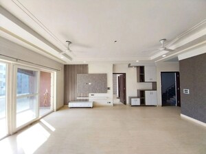 3 BHK Builder Floor For Rent in Sushant Lok Iii