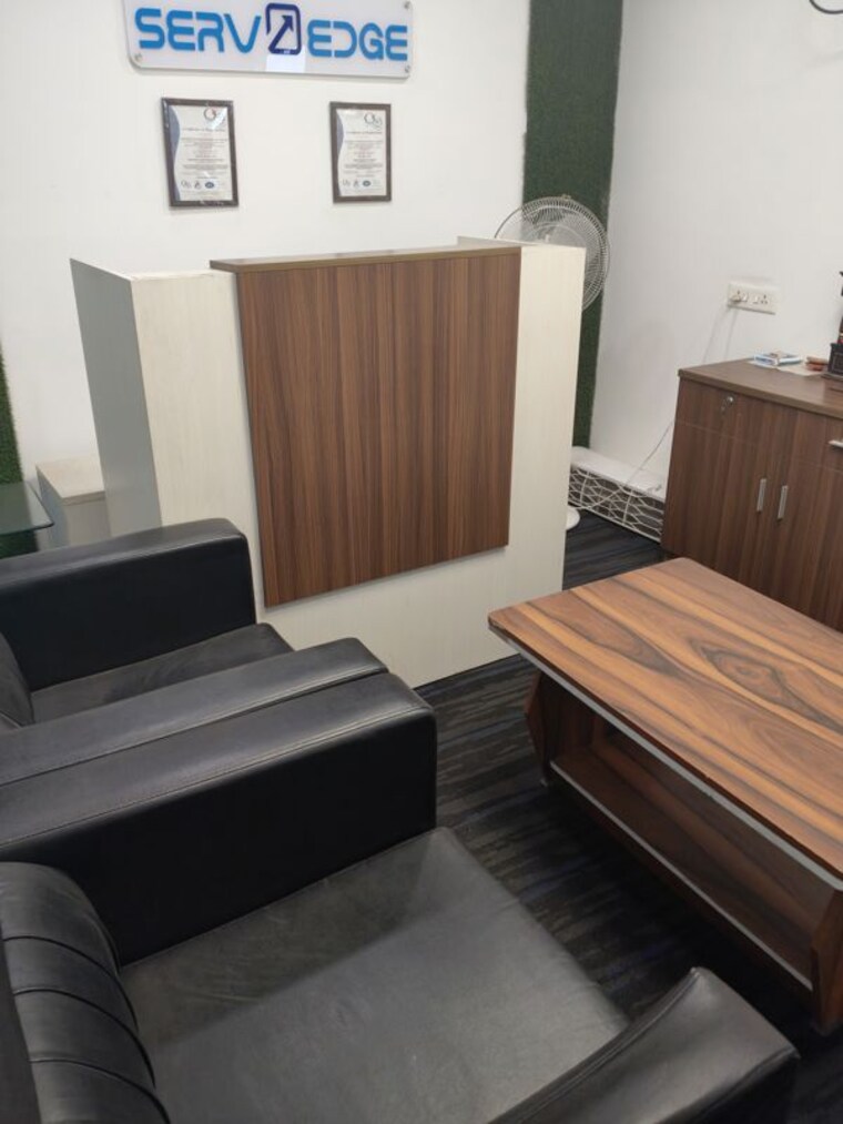 Floor Plan, sector 63 Commercial Office Space 1800 Sq.Ft. In Sector 63 Noida 10256045