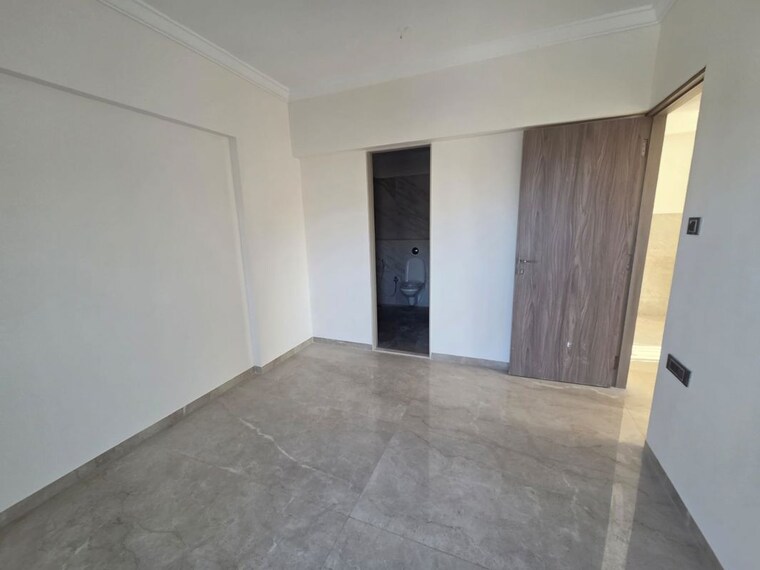 Room, silver-crescent 2 Bedroom 650 Sq.Ft. Apartment In Andheri East Mumbai 10256056