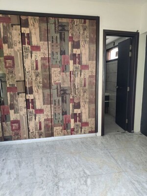 Building Lobby in 3 BHK Builder Floor at Kanhai – for Rent