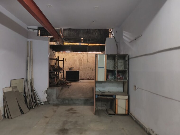 Floor Plan, sector 63 Commercial Warehouse 2000 Sq.Yd. In Sector 63 Noida 10256066