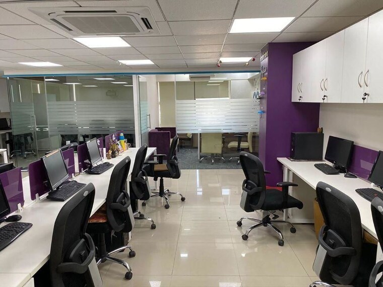 Team Area, vkg-corporate-centre Commercial Office Space 1350 Sq.Ft. In Andheri East Mumbai 10256088