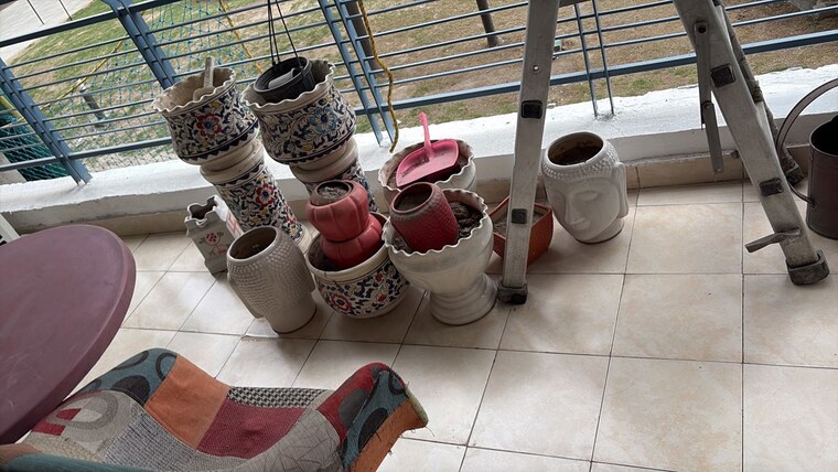 Balcony, 3c-lotus-boulevard 3.5 Bedroom 2070 Sq.Ft. Apartment In Sector 100 Noida 10256111