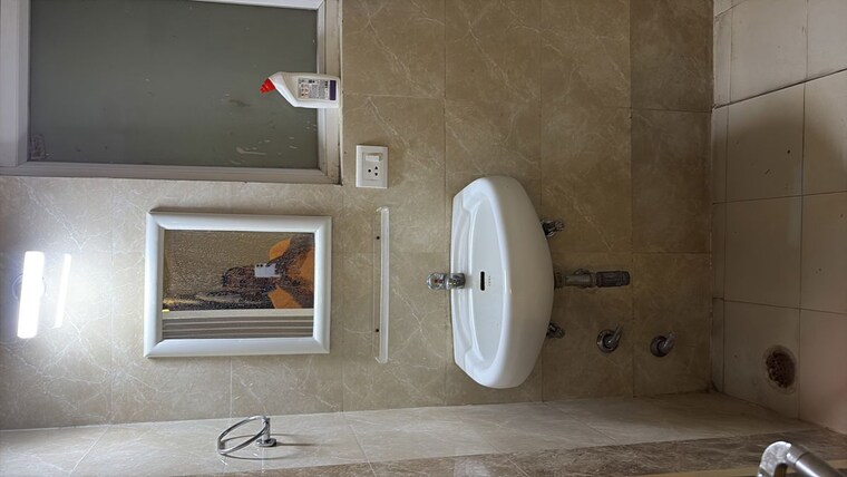 Bathroom, 3c-lotus-boulevard 3.5 Bedroom 2070 Sq.Ft. Apartment In Sector 100 Noida 10256111