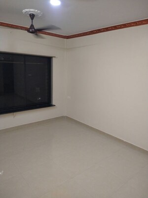 Room in 3 BHK Apartment at Our Home CHS, Andheri West – for Rent