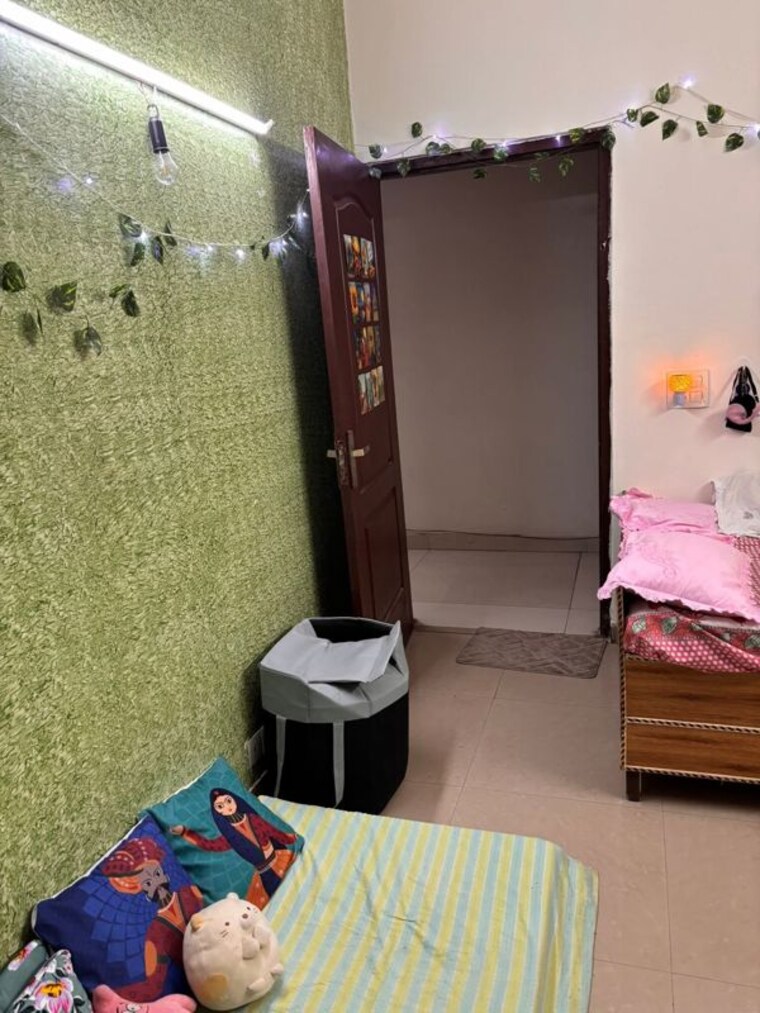 undefined, ip extension 2 Bedroom 950 Sq.Ft. Apartment In Ip Extension Delhi 10256141