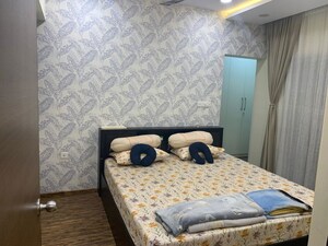 Bedroom in 2 BHK Apartment at Lodha Meridian, Kukatpally – for Rent