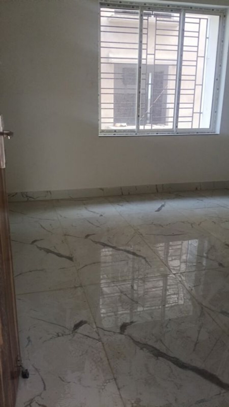 Bathroom, rg-gopal-bhawan 3 Bedroom 1600 Sq.Ft. Apartment In Dum Dum Kolkata 10256178