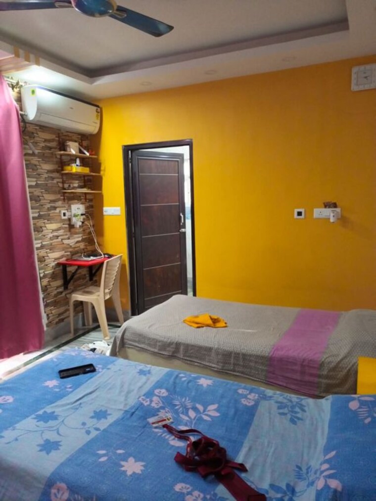 Bedroom, merlin-regalia 3 Bedroom 1800 Sq.Ft. Apartment In Tangra Kolkata 10256181