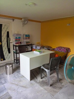 Team Area in 3 BHK Apartment at Merlin Regalia, Tangra – for Sale