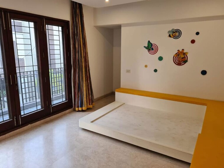 Room, salarpuria-sattva-kings-domain 5 Bedroom 4335 Sq.Ft. Villa In Cv Raman Nagar Bangalore 10256191