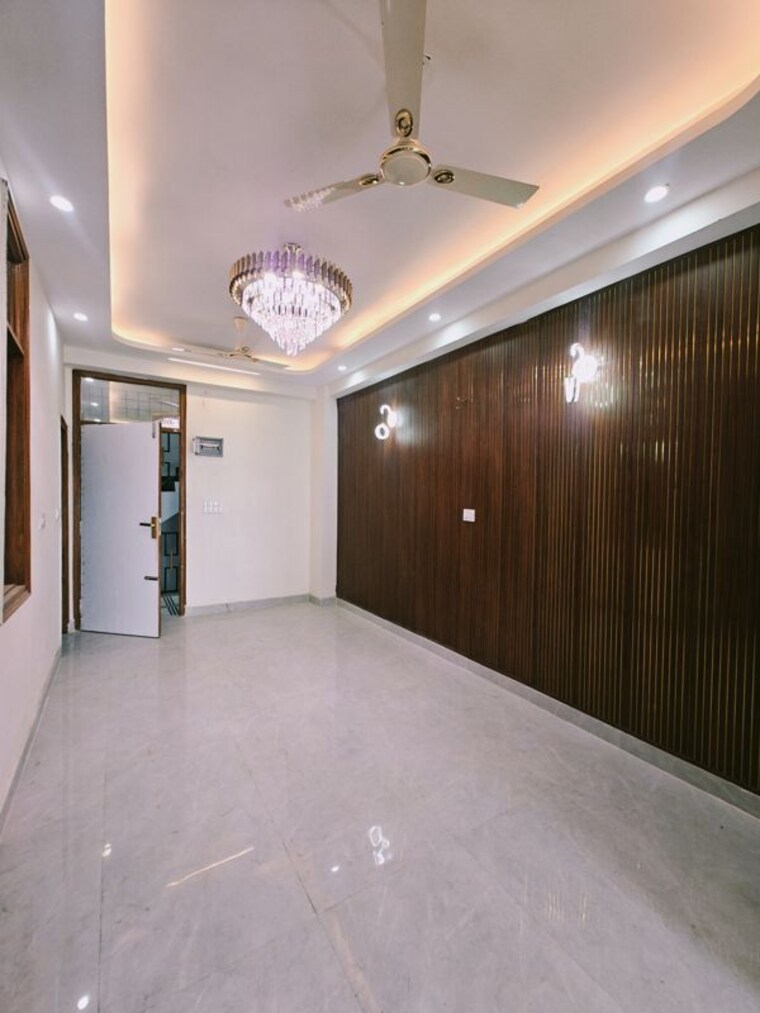 Room, sarfabad village 2 Bedroom 980 Sq.Ft. Builder Floor In Sarfabad Village Noida 10256193