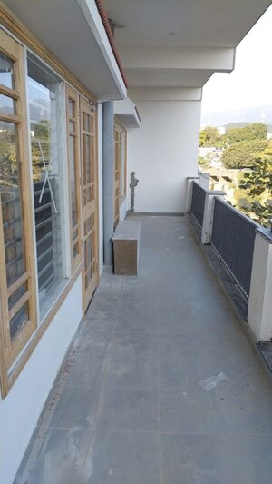 Balcony in 1 BHK Builder Floor at Govind Vihar – for Rent