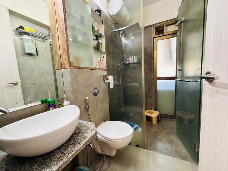 Bathroom, darsshan-ricco 4 Bedroom 1129 Sq.Ft. Apartment In Lower Parel Mumbai 10256210